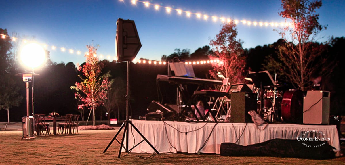 Stage rental UAE - event stage, concert stage, portable stage, flooring and backdrop fabrication